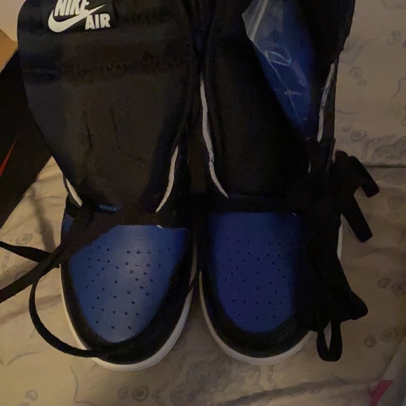 Jordans shoes - Picture 2 of 7